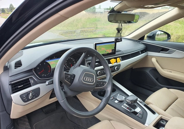 Audi A4 cena 107000 przebieg: 65505, rok produkcji 2019 z Myszków małe 79